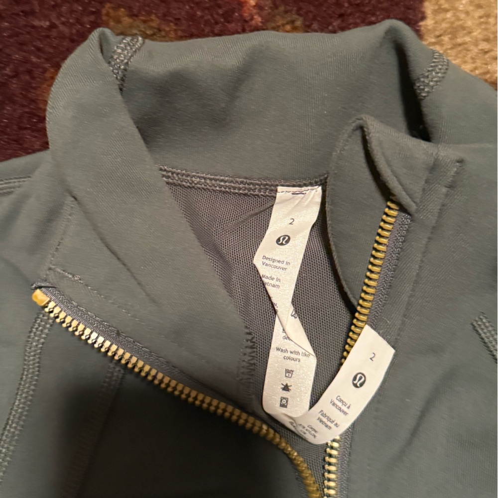 Lululemon Define Jacket - Picture 2 of 3